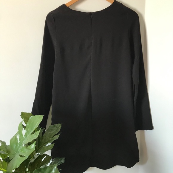 flowy dress - Picture 2 of 2